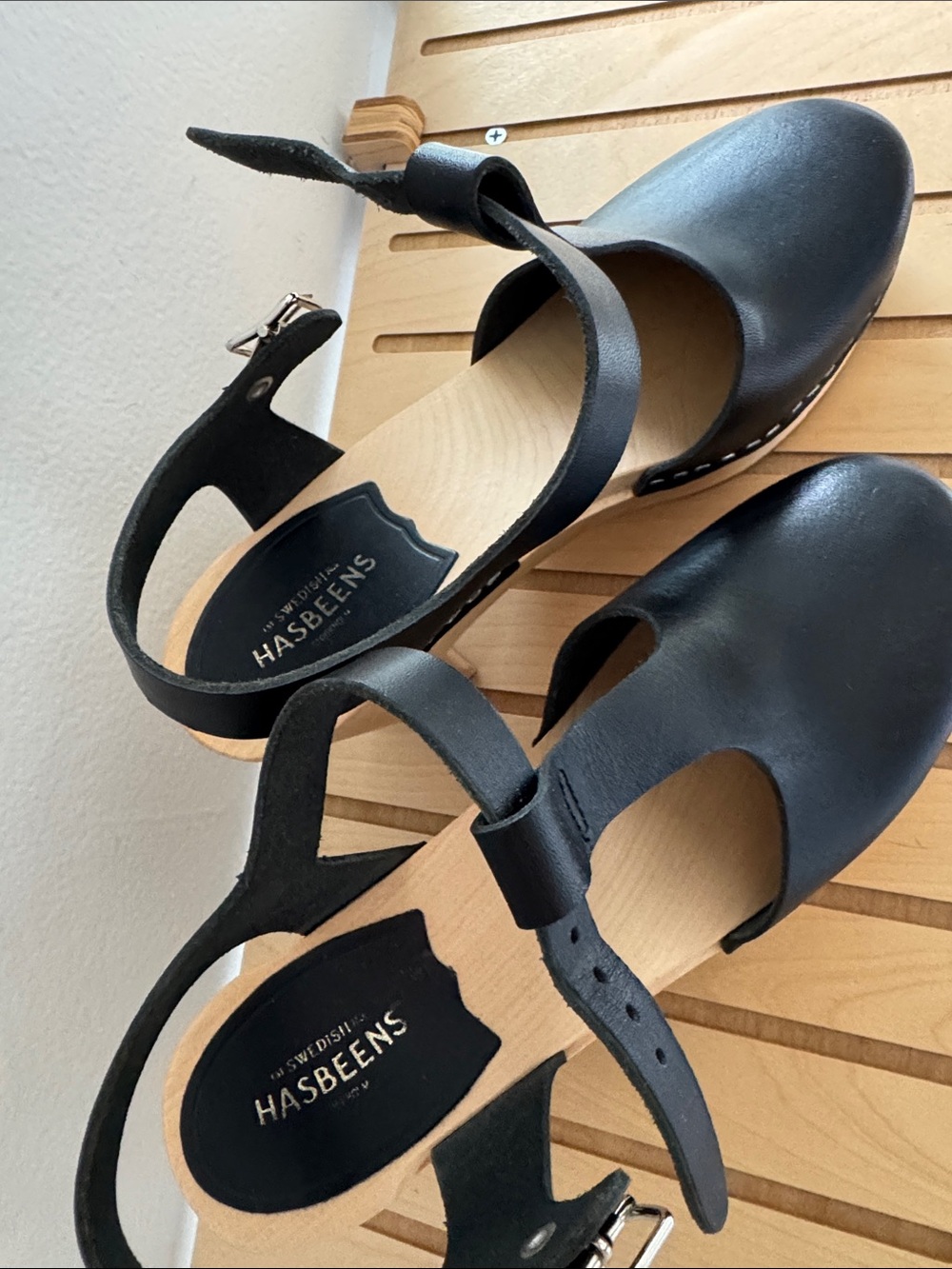 Hasbeens Swedish T-Strap Heeled Clogs - Picture 2 of 7
